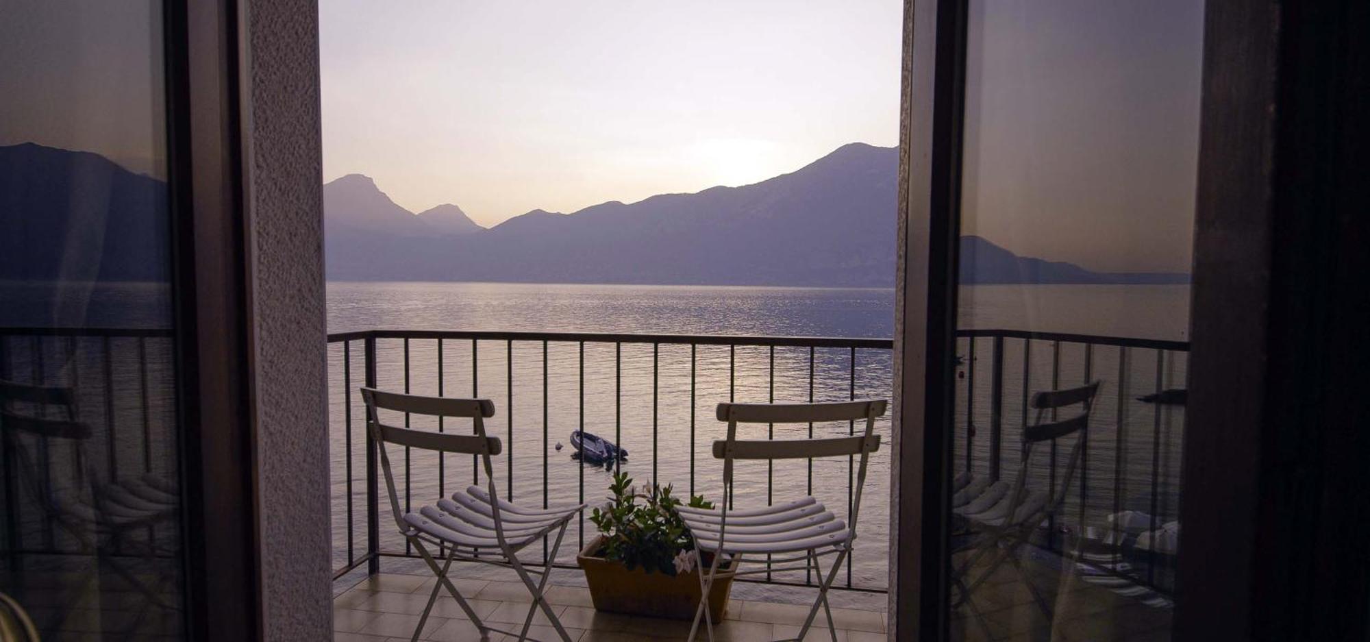 La Caletta Hotel Bolognese Brenzone Extérieur photo